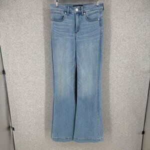 Express Womens Flare Leg Mid Rise Jeans Size 4 Light Wash Denim Perfect Lift EUC